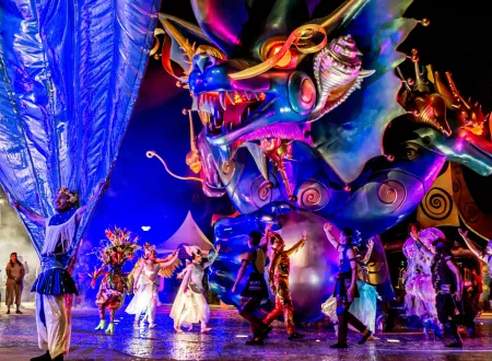 Experience the enchanting Parade of Andamanda Bay's Treasures, a nightly show filled with dazzling lights, sounds, and water features, bringing the mystic fantasies of the Great Andamanda to life for an unforgettable island adventure.